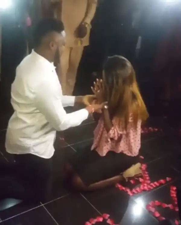 Nollywood Actor, Chuks Omalicha Kneels Down To Propose To His Girlfriend (Photos)